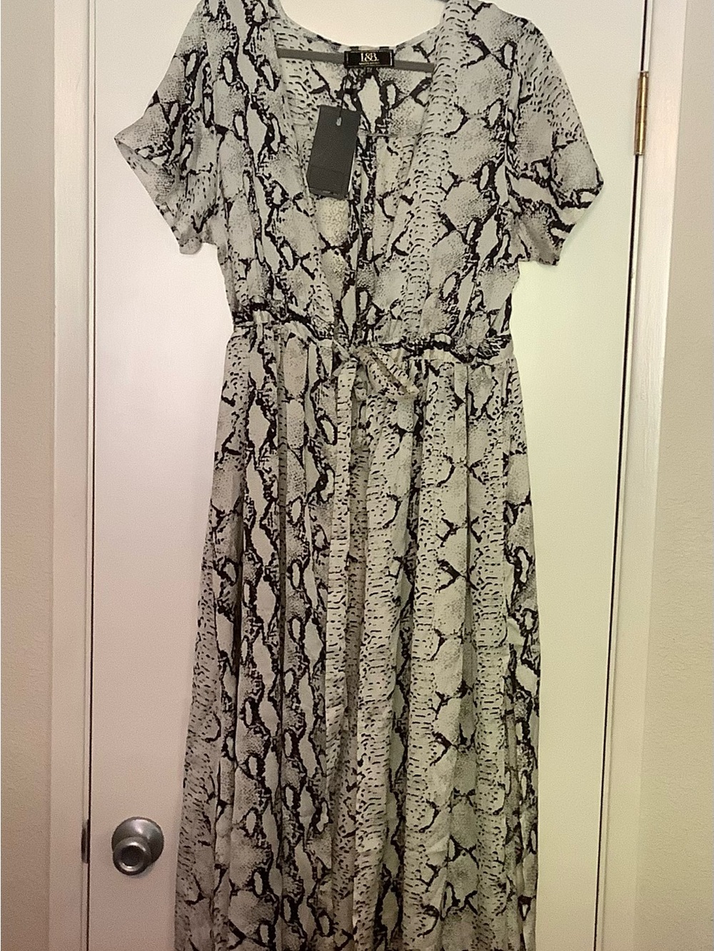 Lucky & Blessed Black & White Snake-Print Maxi Tunic Dress